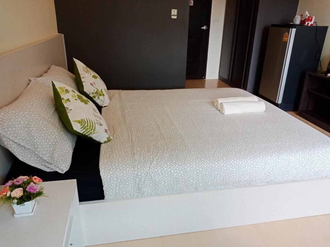 Plume Residence Minburi Бангкок Екстер'єр фото